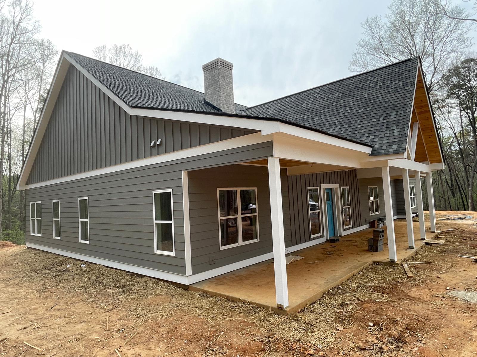 Revitalize Your Home’s Curb Appeal with Our Exterior Painting Services