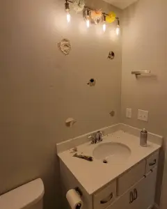 Atlanta's Bathrooms Elegant Renovation 3